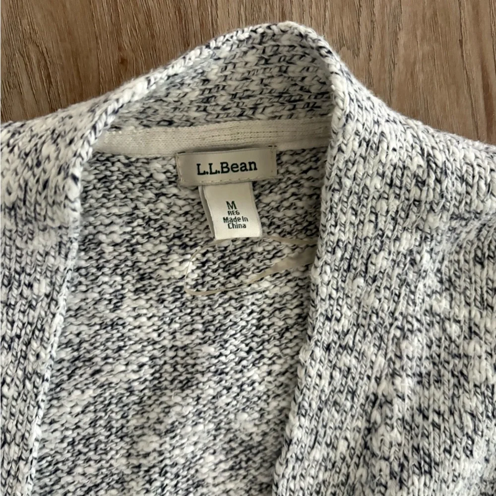 L.L. Bean Women's Marled Blue and White Cotton Cardigan - Picture 3 of 5